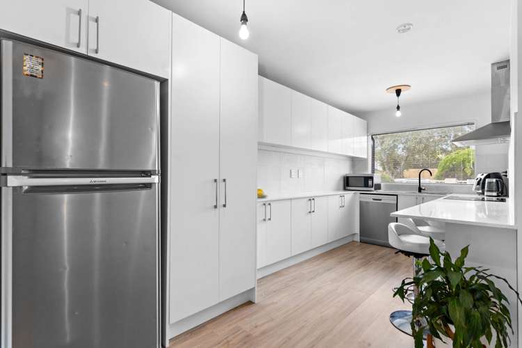 6/71 Fernhill Way Oteha_9