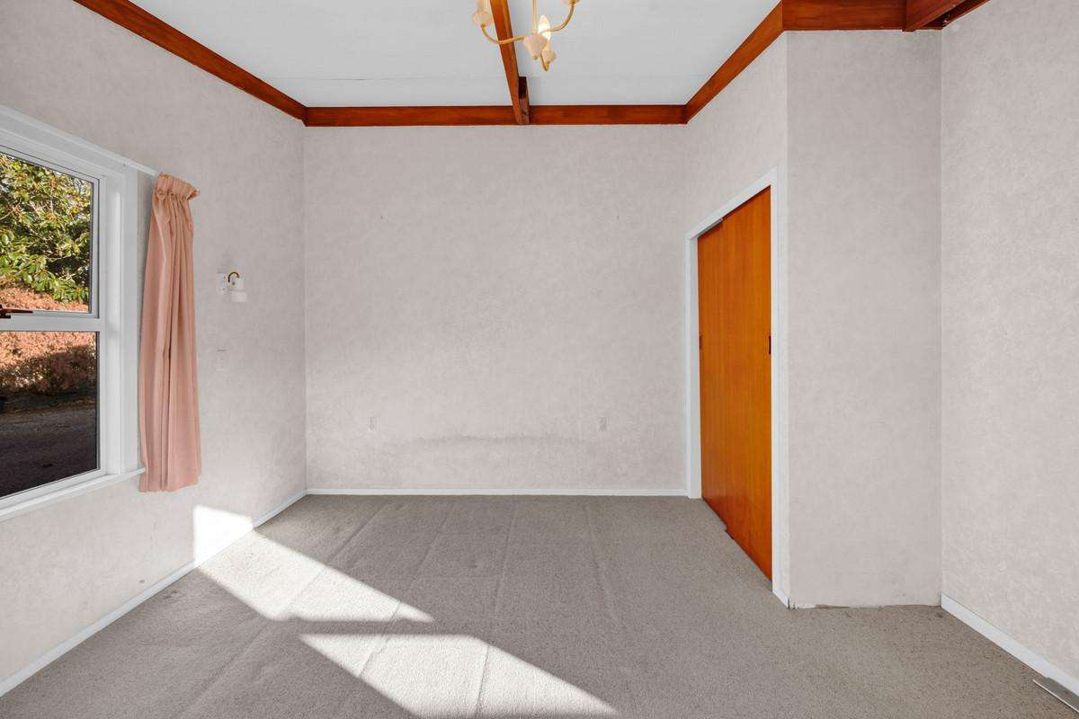 330B South Road_4