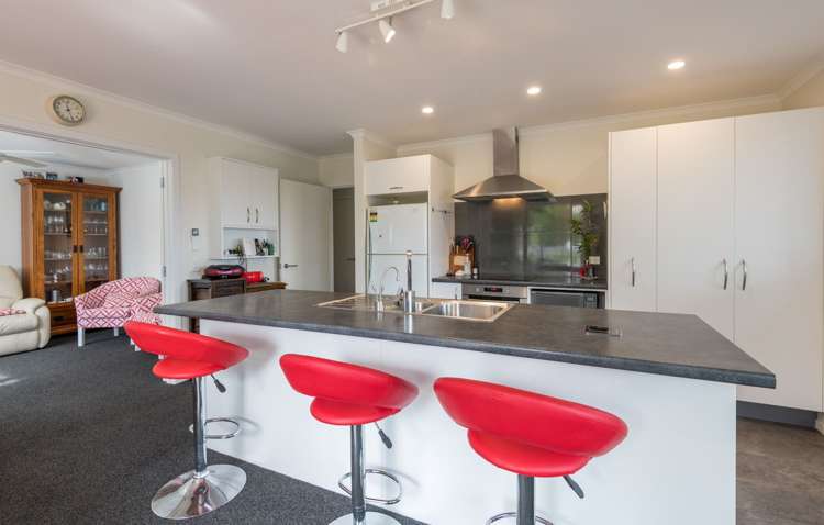 20 Concordia Drive Richmond_19