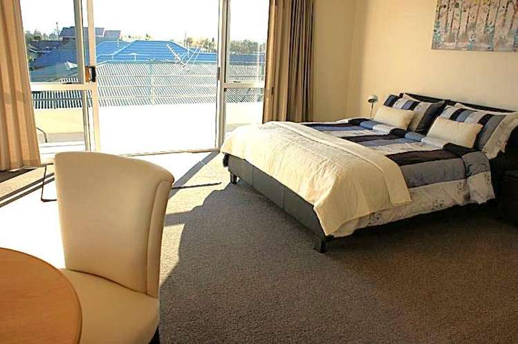 389 Yaldhurst Road Russley_9