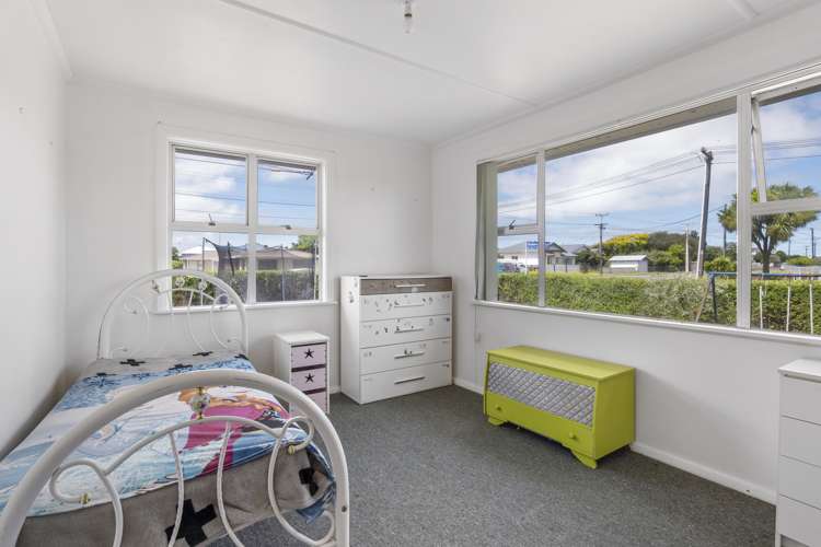 2 Robbins Crescent Hawera_8