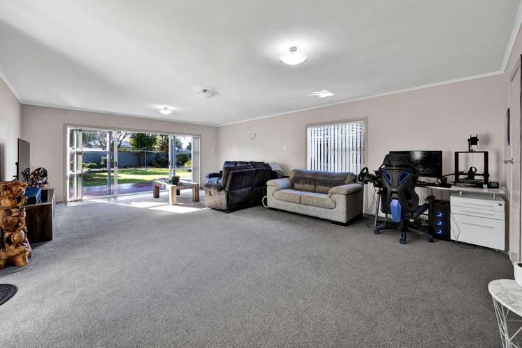 16 Reid Avenue Hawera_6