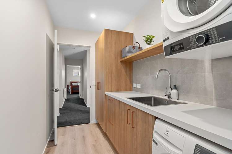 38 Halpin Drive Lincoln_21