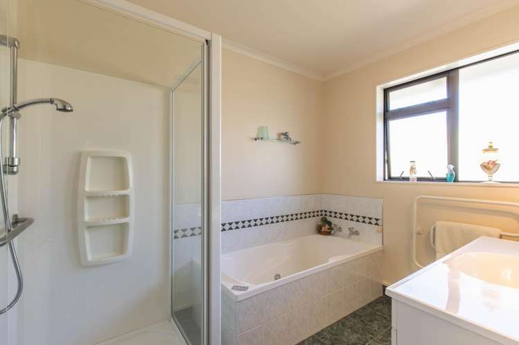 3 Dayman Way The Wood_15