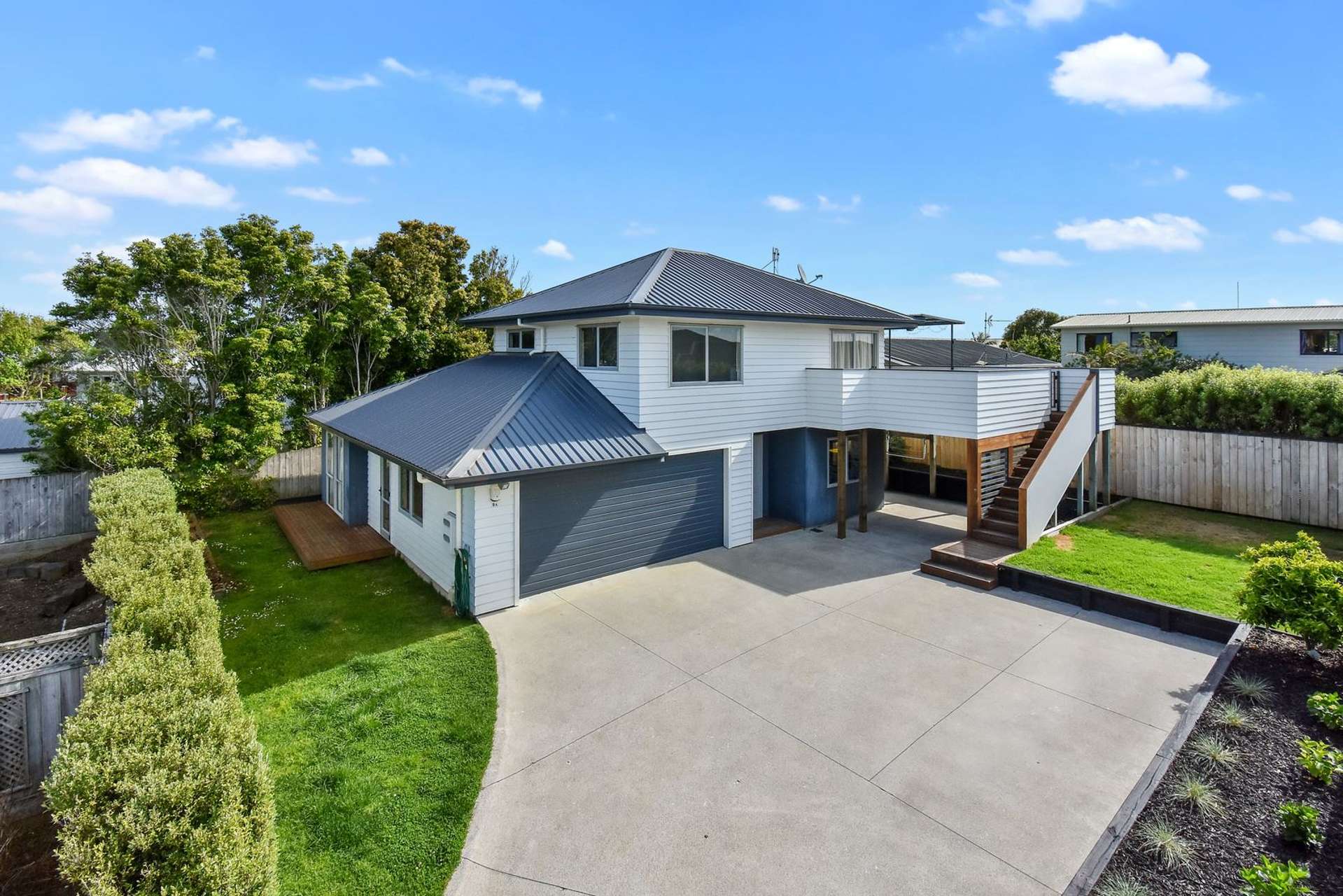 9a Crispe Road Clarks Beach_0