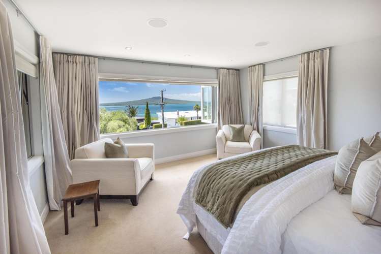 23 Seacliffe Avenue Belmont_18