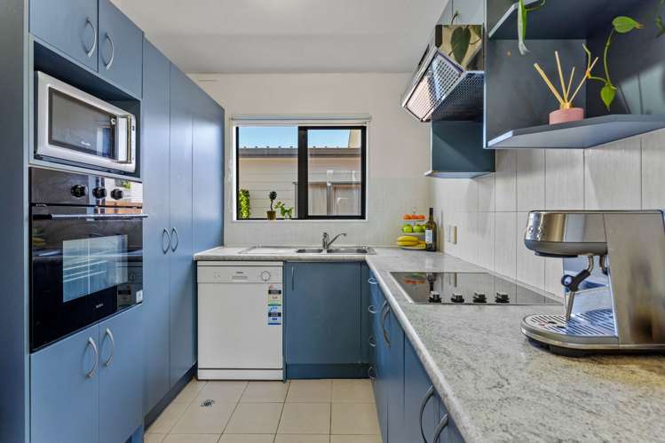 4/3 Hulme Place Henderson_2