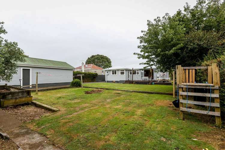 43 Cumming Street Okato_17