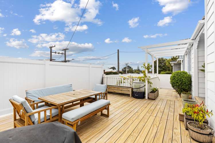 53 Gaine Street New Plymouth Central_17