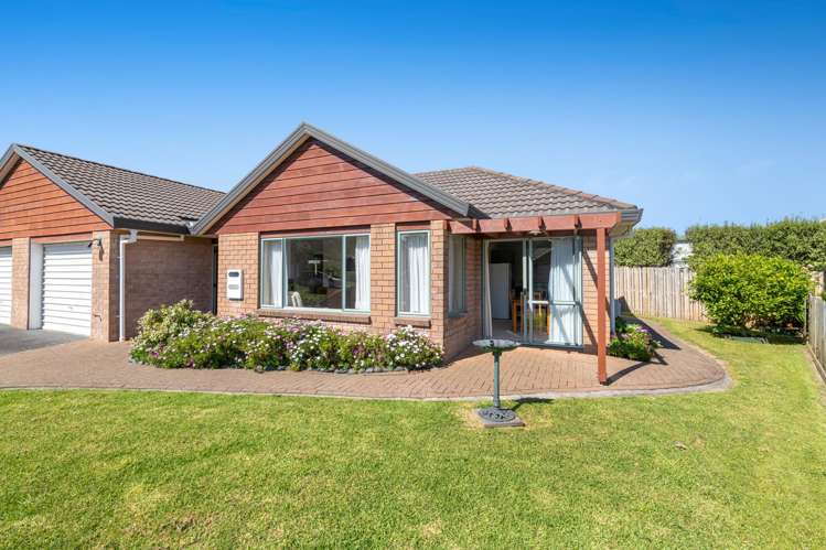 6 The Boulevard Red Beach_30