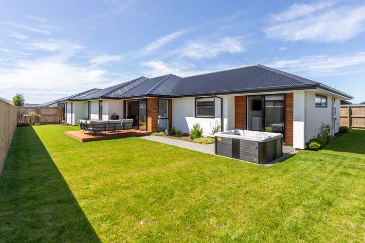 16 Flock Street Rolleston_23