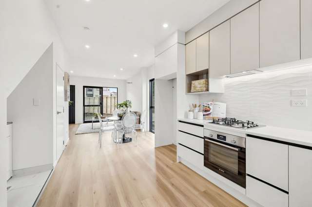 97 Wavecrest Lane Hobsonville_4