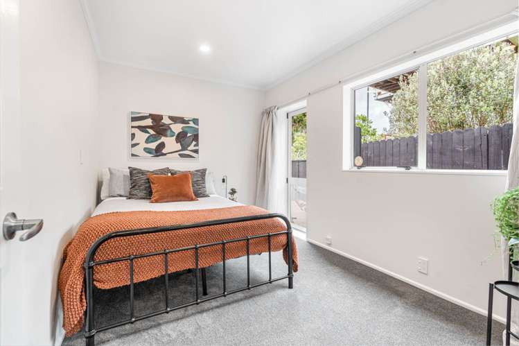 1/38 Clifton Road Hauraki_15