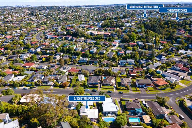 2/106 Stapleford Crescent Browns Bay_21