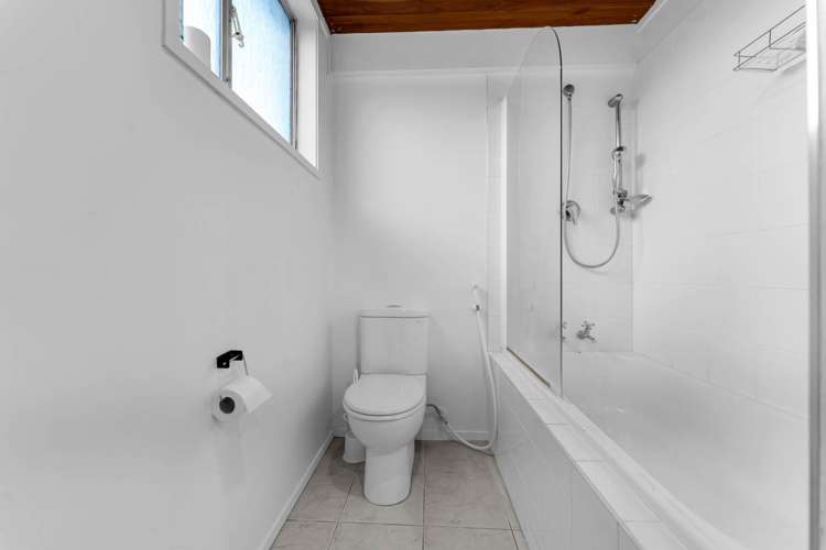 36 Felgrove Street Glendene_21