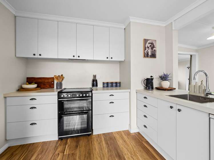 202 Fords Road Willowby_13