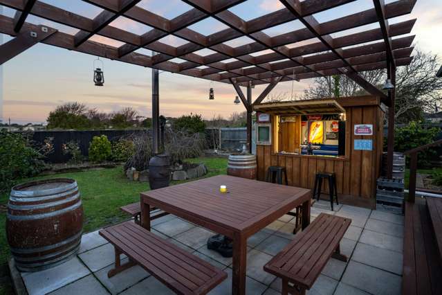 14 Farnborough Street Aranui_1