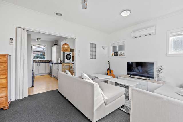 33 Charlesworth Street Woolston_2