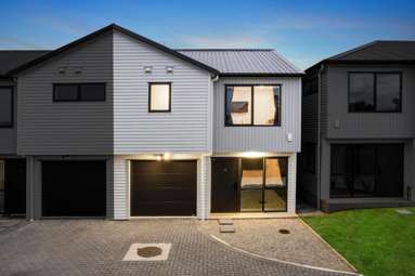 4/149 Tirimoana Road_3