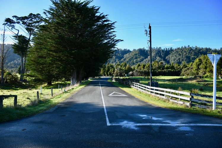 Lot 20 Sunset Heights Road Karamea_15
