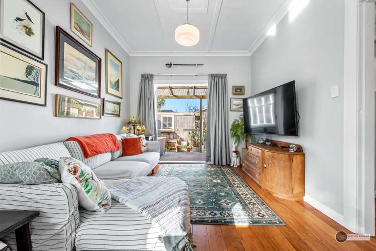 24 Collins Street Petone_14