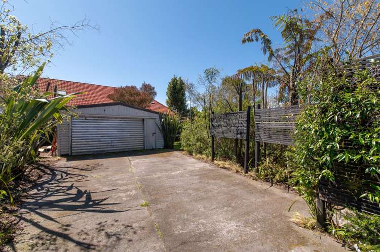 14 Clouston Crescent Fenton Park_24