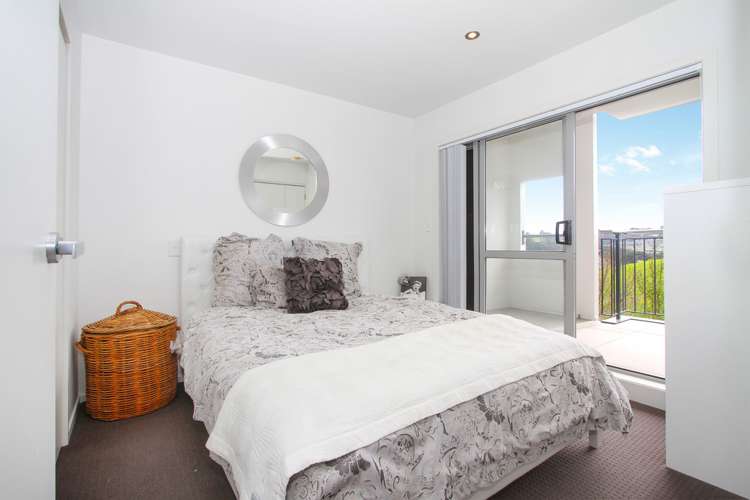 B10/60 Masons Road Oteha_9