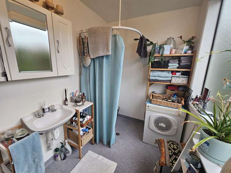 11 Matai Street Kaka Point_9