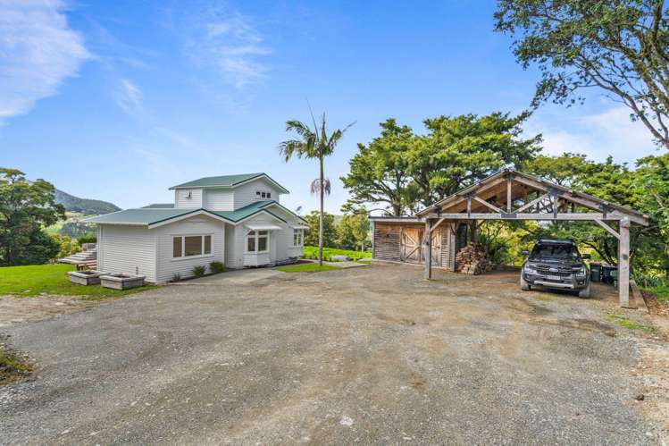 221 Mountain Road Maungaturoto_35