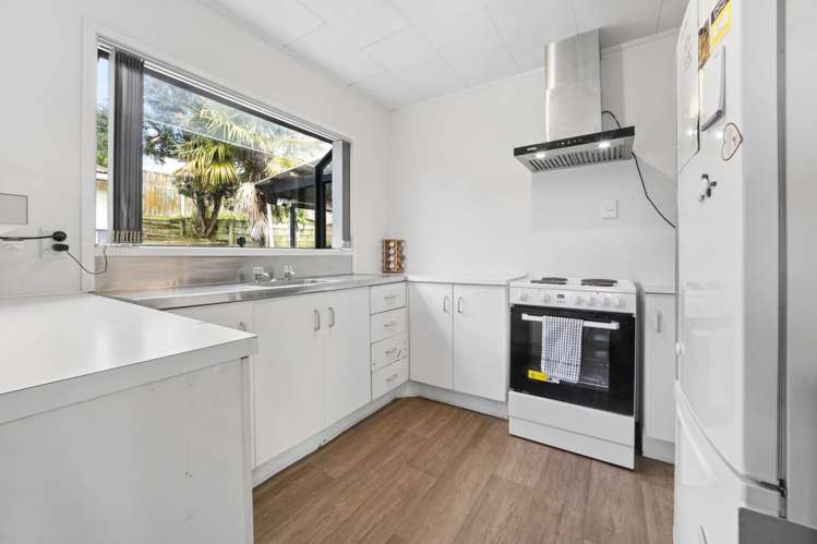 12 Kearney Place Massey_10