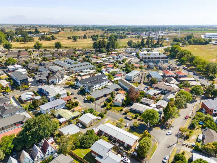 21a May Street Hamilton East_18