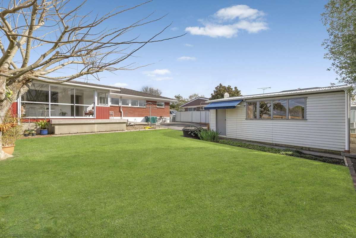 12 Mirrabooka Avenue_3