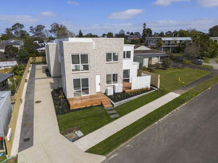 Lot 1/4 Towra Place Botany Downs_1