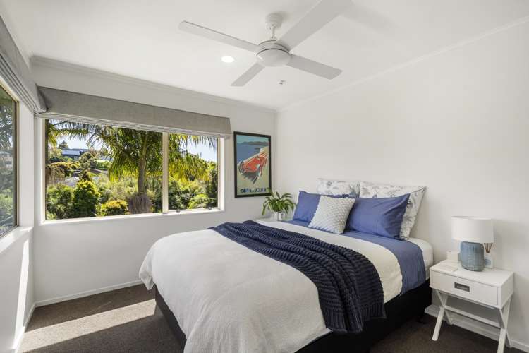 8 Garden Lane Torbay_17