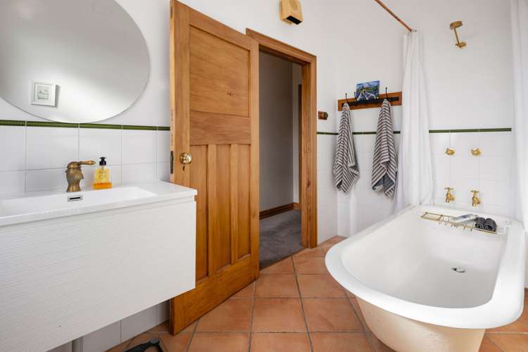 1109 Bank Street Te Awamutu_24