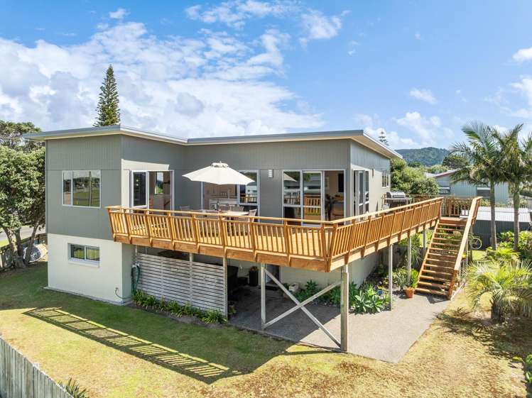 300 Given Avenue Whangamata_1