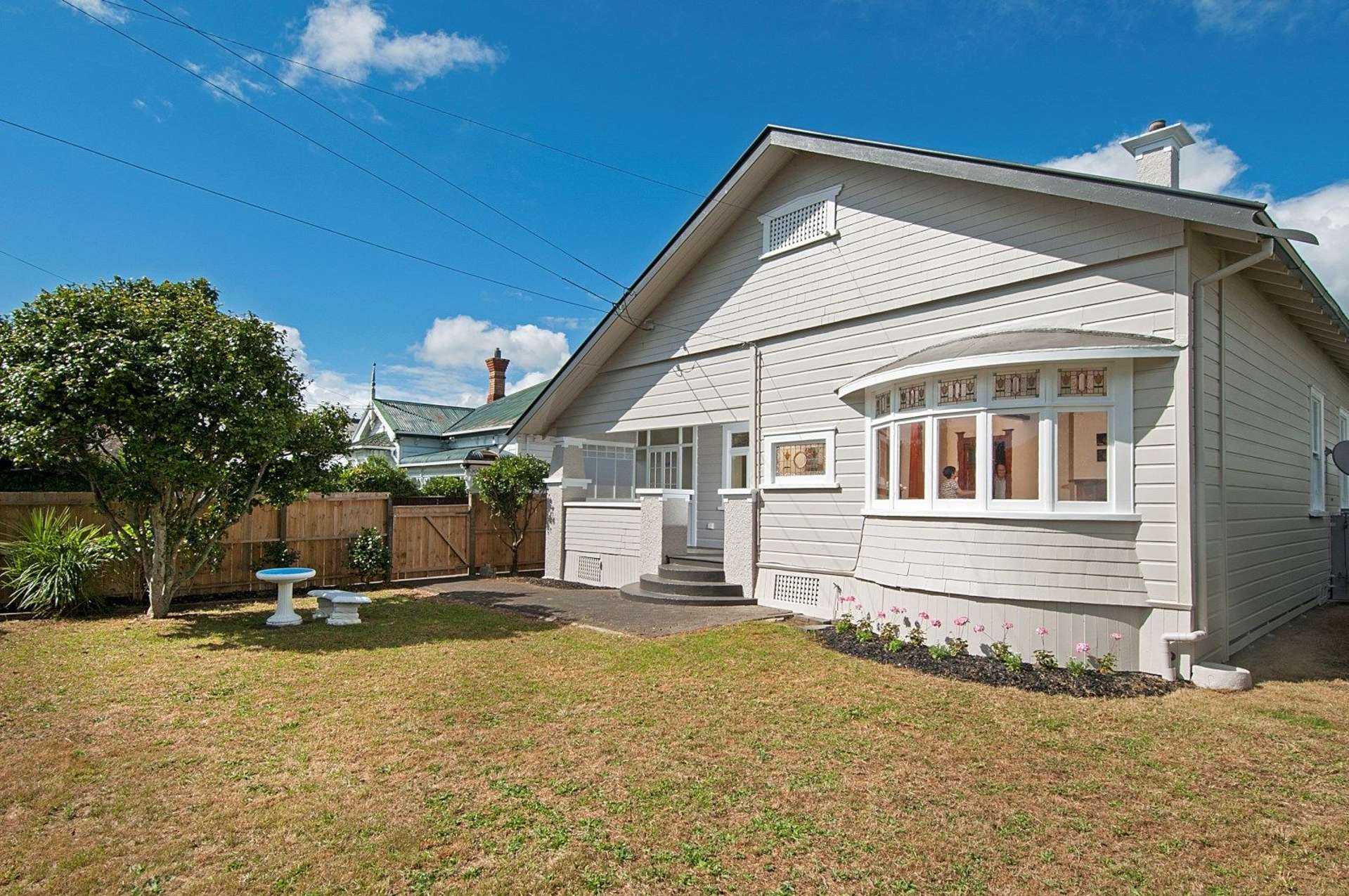 6 King Edward Avenue Epsom_0