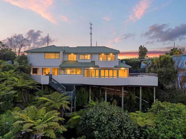 Unbeatable Views & Newly Renovated