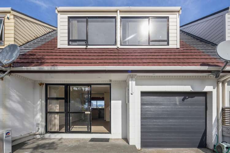 40 Akaroa Drive Maupuia_1