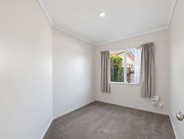 87 Riverside Drive Waiuku_18