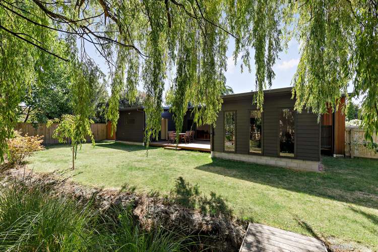 11a Reading Street Greytown_1