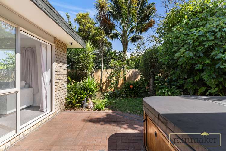 14a Martin Place Panmure_11