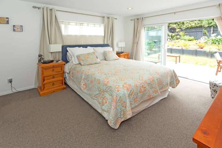 255 Alec Craig Way Gulf Harbour_11