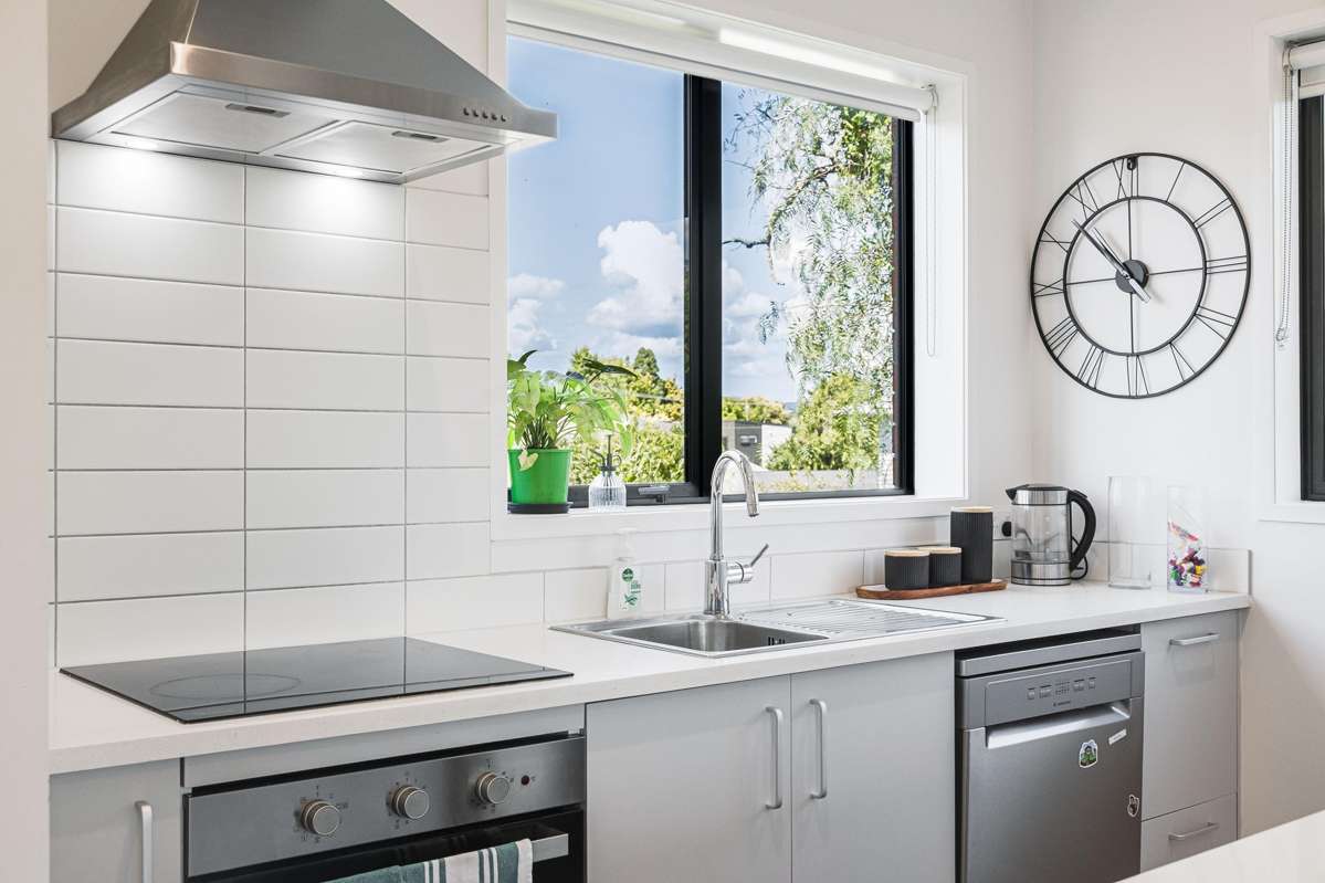 500F Te Atatu Road_1