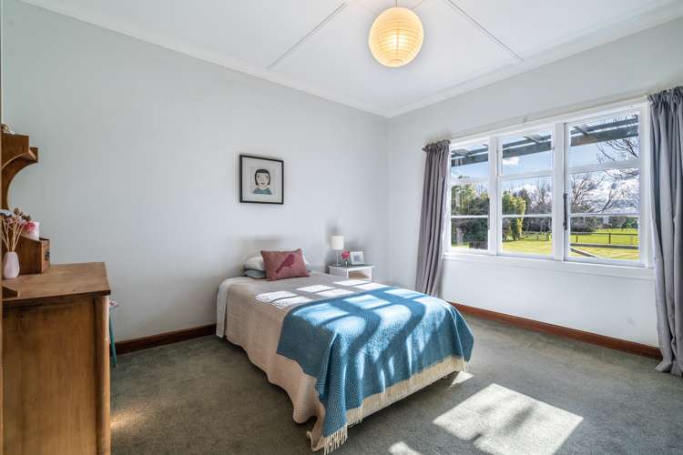 54 Ayresdale Road Ascot_12