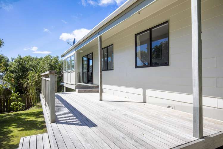 6 Moki Street Titahi Bay_4