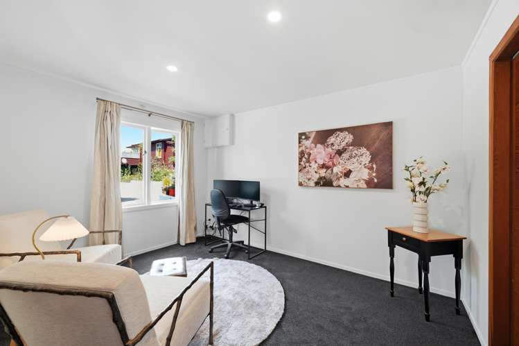 24a Orchard Road Waiake_17