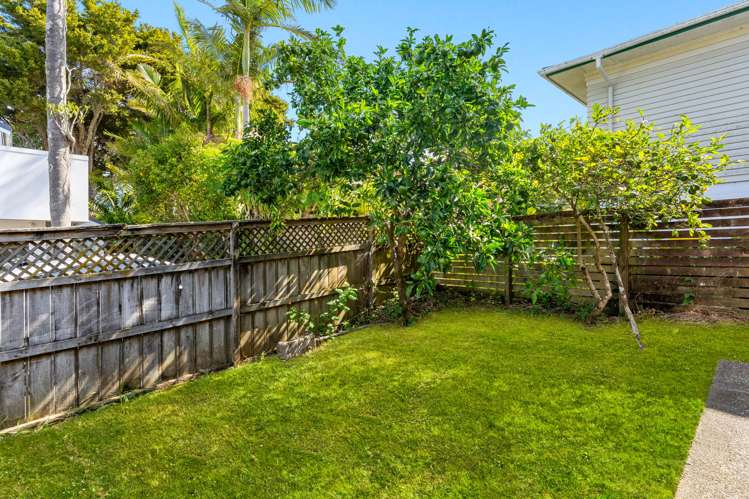 1/10 Stanaway Street Hillcrest_10