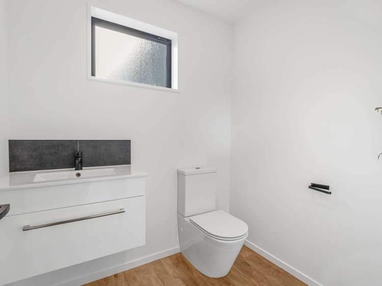 29 Petries Road Woodend_18