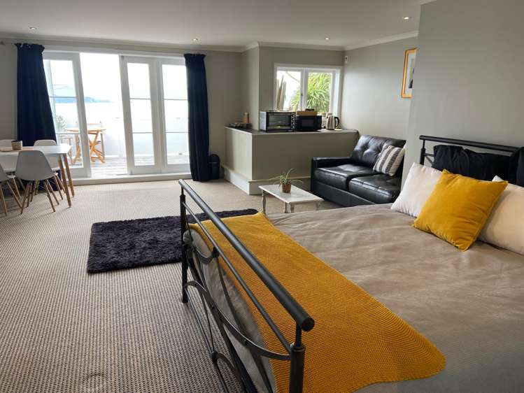 58 Ferry Road, Days Bay Eastbourne_39